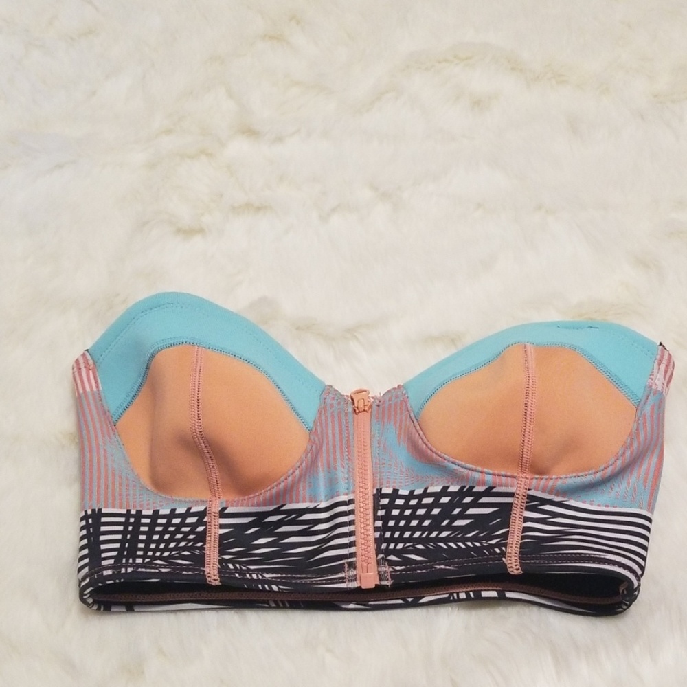 Roxy sports bra